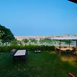 Yastik - Cappadocia * Göreme