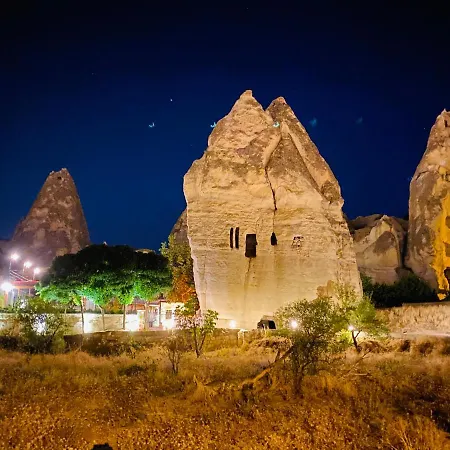 Yastik - Cappadocia * Göreme